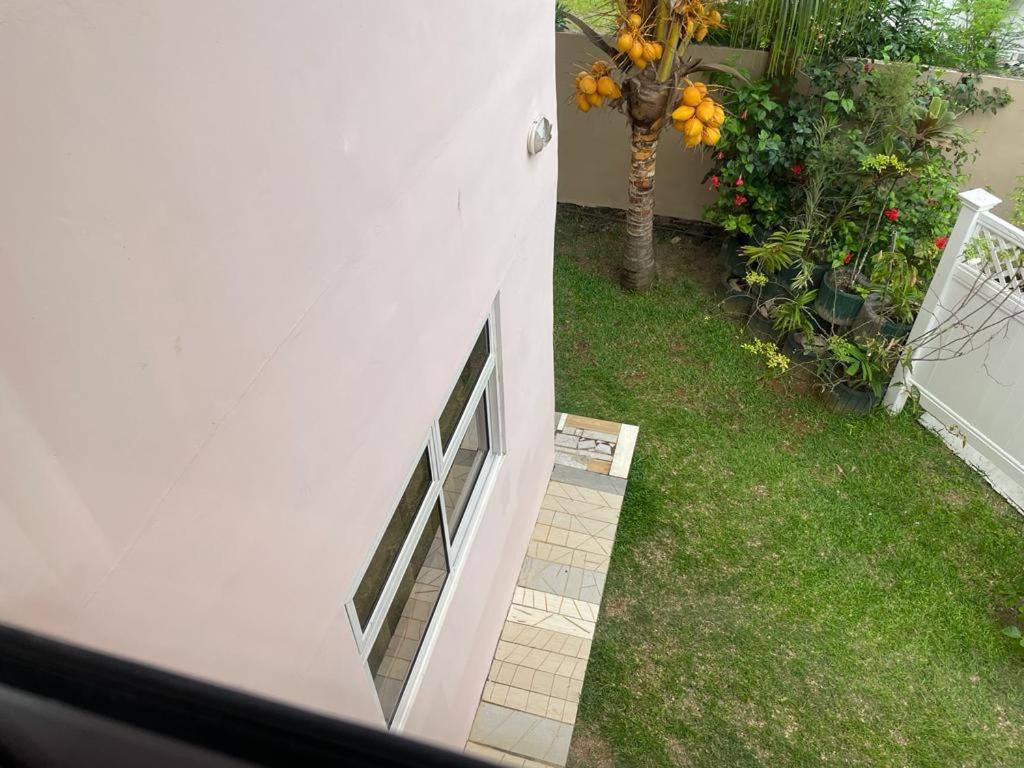 Mokara Holiday Apartment Anse Royale Exterior foto