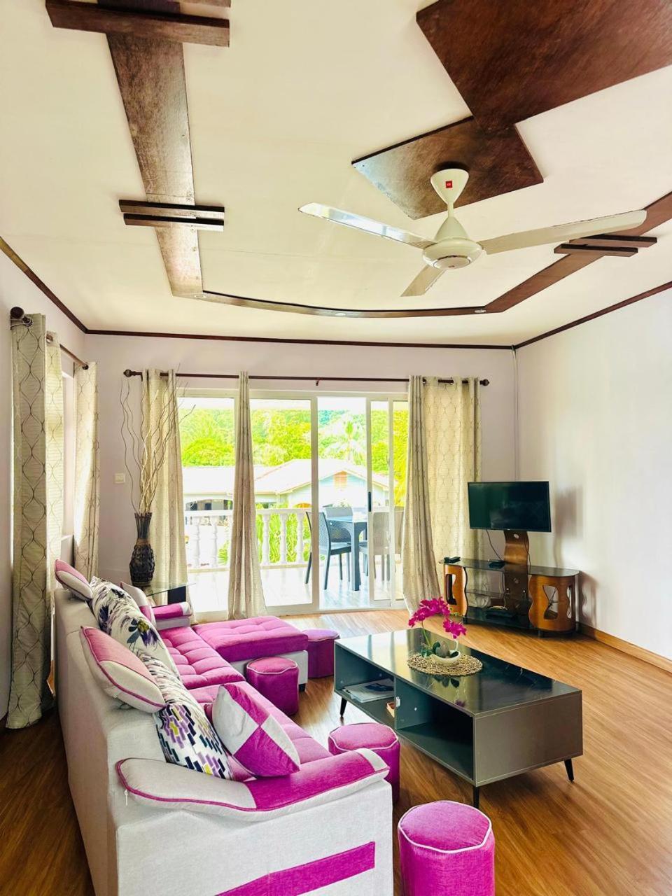 Mokara Holiday Apartment Anse Royale Exterior foto